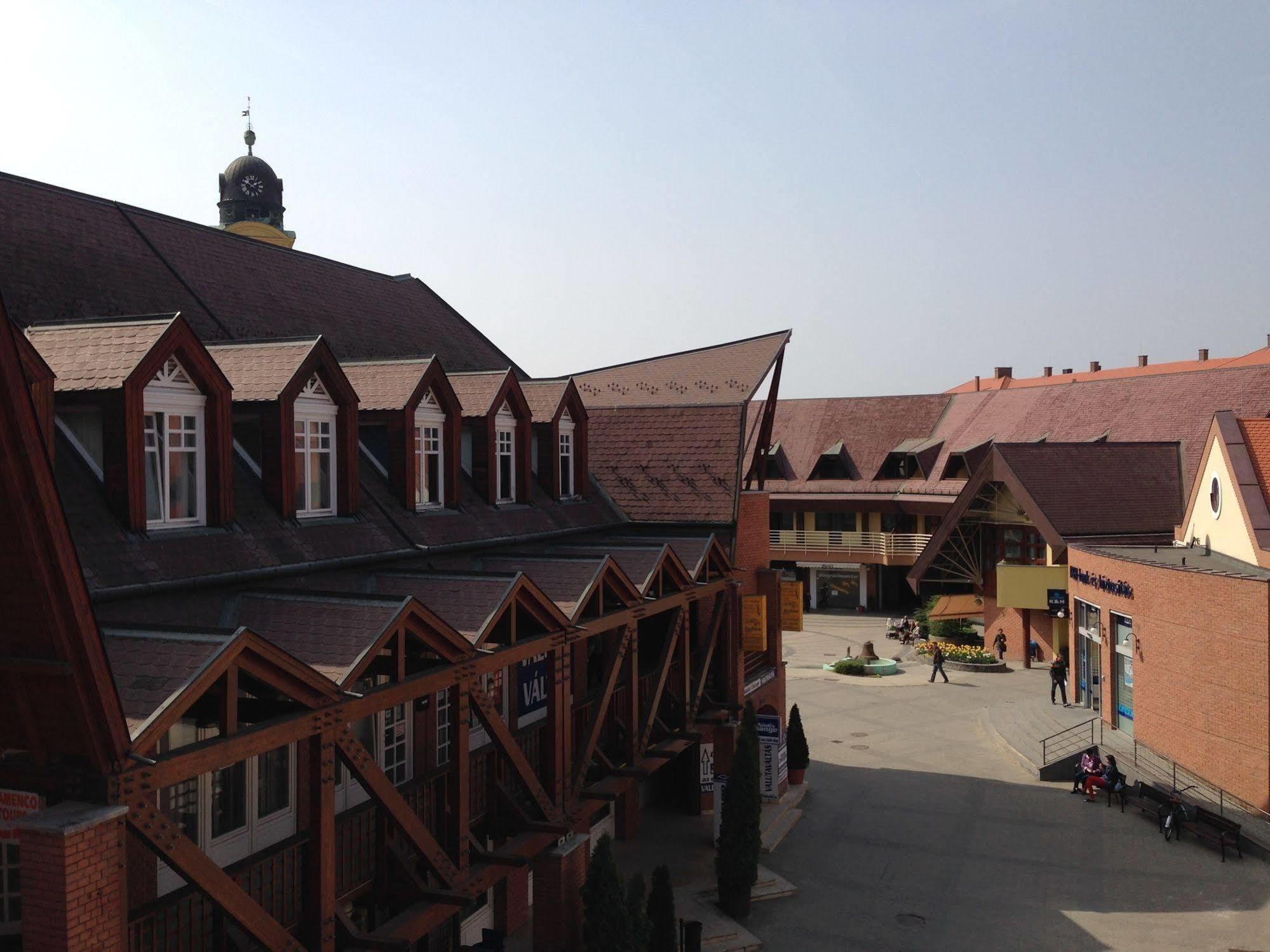 Kálvin Vendégszobák Debrecen Exterior foto
