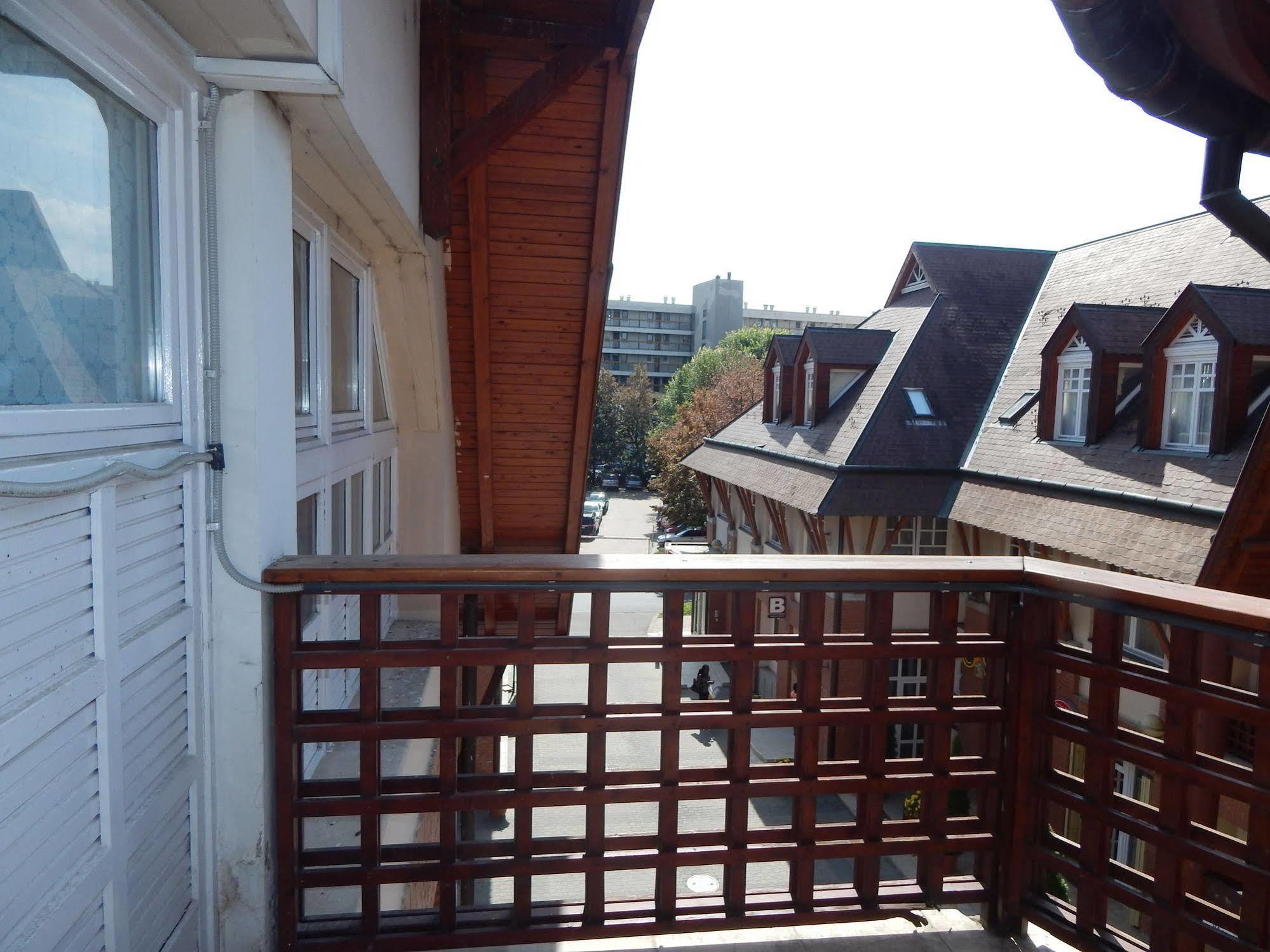 Kálvin Vendégszobák Debrecen Exterior foto